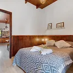 Vina Maria Villa *